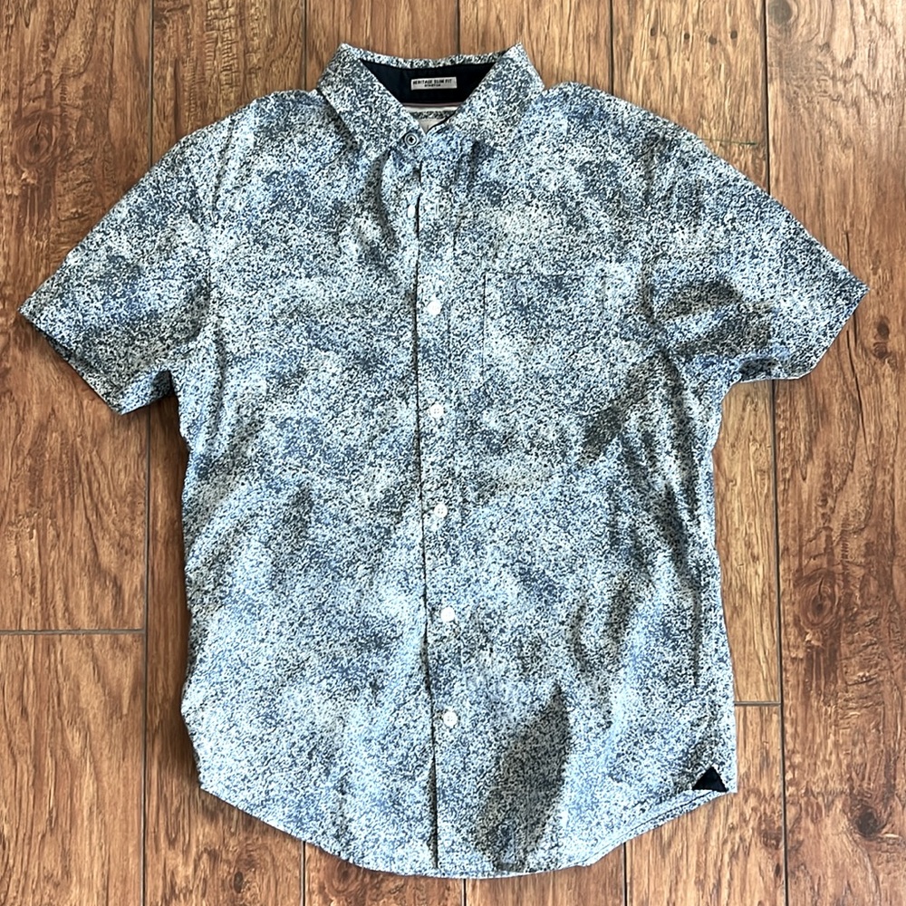Original Penguin navy, blue, light blue, and white speckle print. Size S.